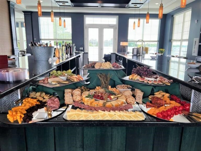 CHEF-KEVIN-Red-Cedar-Lodge